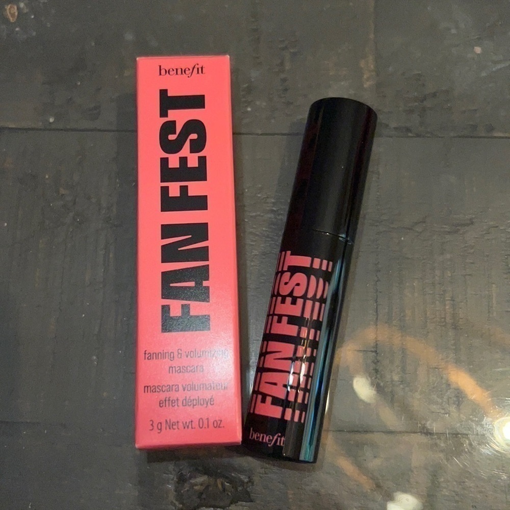 Benefit Fan Fest Fanning Volumizing Mascara Mini 3g 0.1oz Black New in Box
